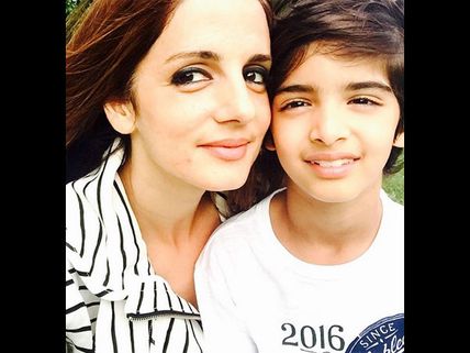Did Hrithik Roshan Really Holiday With His Kids In London? Sussanne Khan Speaks Out!