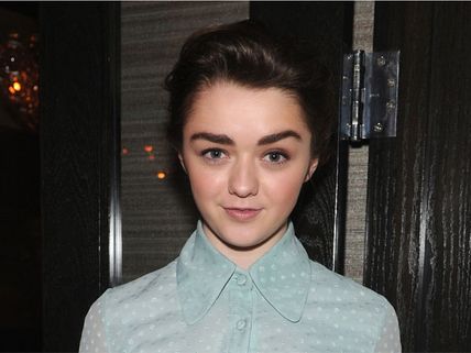 Maisie Williams Is Grateful  To Her Mother For Letting Her Chase Her Dreams 