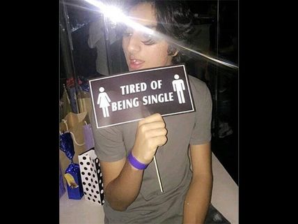 Saif Ali Khan's Hot Son Ibrahim Ali Khan Tired Of Being Single