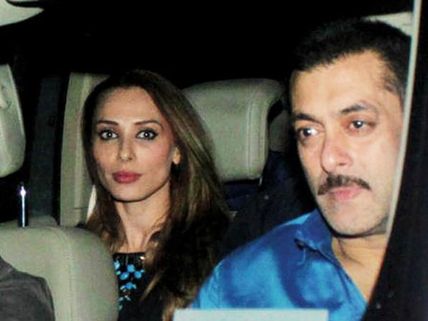 Sorry Salman Khan! Iulia Vantur Is Not In Love With You, Thinks You Are Just Her Friend!
