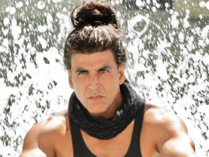 Interesting! This Is What Akshay Kumar Said On Playing A Gay Character In Dishoom