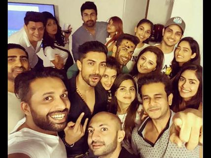 Nach Baliye 7 Gang Reunites At Upen Patel’s Birthday Bash! (PICS)
