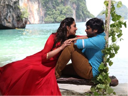 Here Is The Storyline Of Vijay Sethupathi's Upcoming Film 'Rekka'!