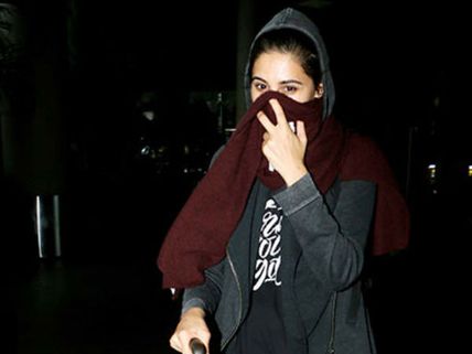 Revealed! This Is Why Nargis Fakhri Hid Her Face At The Mumbai Airport