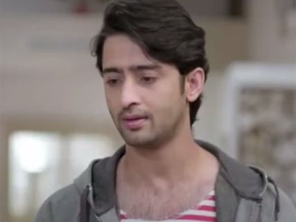 Kuch Rang Pyar Ke Aise Bhi Spoiler: A Disheartened Dev Turns Into An Obsessive Lover! [PICS]
