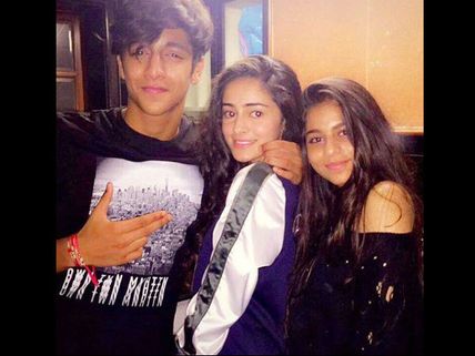 New Picture! SRK’s Daughter Suhana Khan Spotted With Ahaan Pandey; Looks Very Gorgeous! 