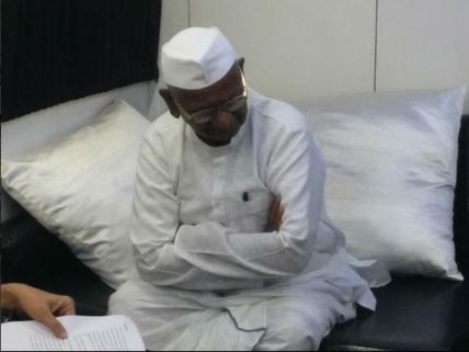 Anna Hazare In The Kapil Sharma Show! (PICS)