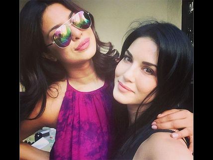 Someone Call The Fire Brigade! Priyanka Chopra & Sunny Leone Look Smoking Hot In This New Picture