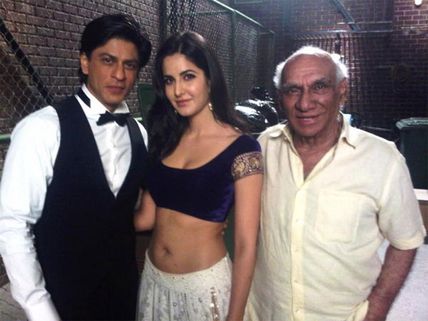 Don't Miss! Katrina Kaif Shares Unseen Pic With Shahrukh Khan-Yash Chopra From Jab Tak Hai Jaan Sets