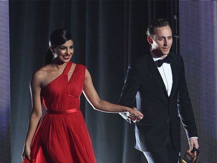 Tom Hiddleston And Priyanka Chopra Get Flirty At The Emmys 