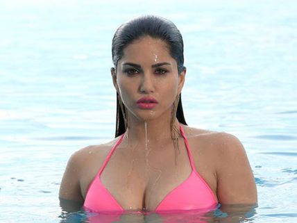 Sunny Leone Does Not Want Her Documentary To Be Released In India!