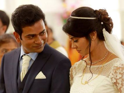 Alphonse Puthren & Aleena Mary Antony Welcome A Baby Boy!