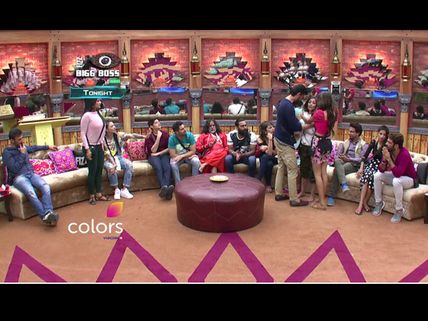 Bigg Boss 10: Om Swami & Priyanka Jagga, The Havoc Creators In The House!