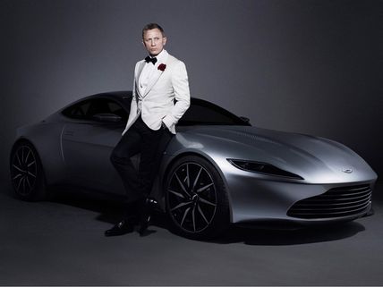 Daniel Craig Hints At Returning Back As 007 In Next Film