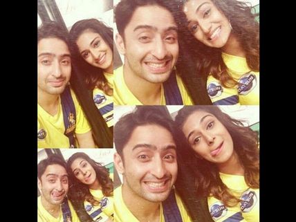 Shaheer Sheikh & Erica Fernandes To Woo The Audiences In An Upcoming Asian Paints Commercial! [PICS]