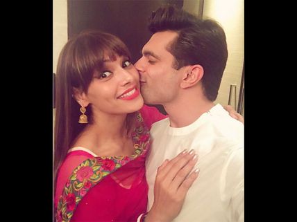 She Looks Breathtaking! Bipasha Basu Has Already Started Celebrating Her First Diwali Post Marriage