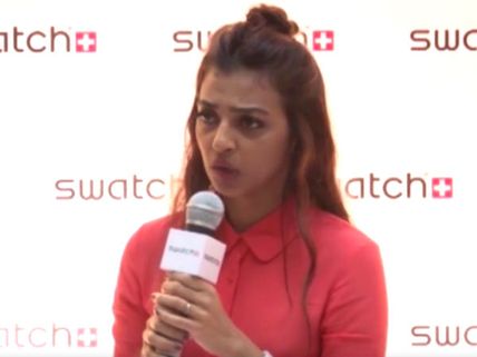 Watch! Radhika Apte Shuts Up The Reporter When Asked About Leaked Scenes Of Parched! 