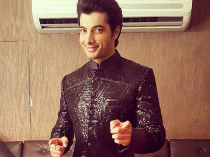 Kasam Actor Sharad Malhotra Quits Comedy nights Bachao Taaza!