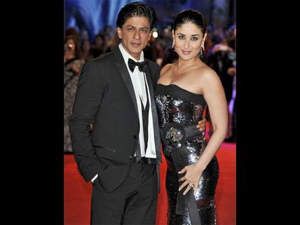 Aww! Shahrukh Khan Would Blush After Reading What Kareena Kapoor Said About Him!