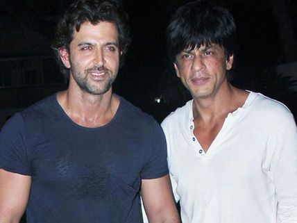 End Of The Cold War? Shahrukh Khan Made A Call To Hrithik Roshan; Read Why