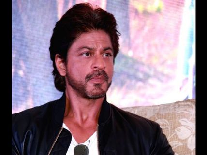 Heartbreaking! Shahrukh Khan Used To Cry In Real, While Shooting Sad Scenes & Nobody Ever Noticed!