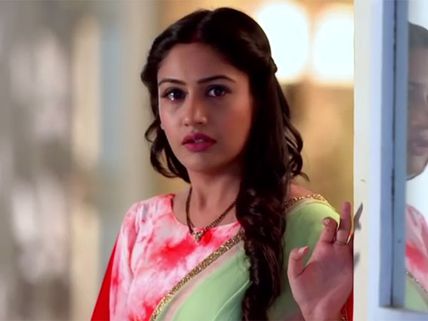 Ishqbaaz SPOILER: Tia To Blame Anika For Robin's Death ; Daksh Returns To Kidnap Anika!