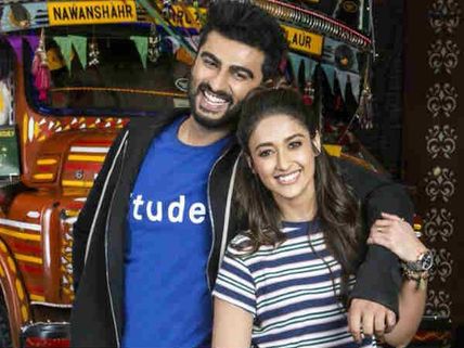 So Cute! Arjun Kapoor Is All Smiles With His ‘Sweety’ Ileana D’Cruz In This Mubarakan Still