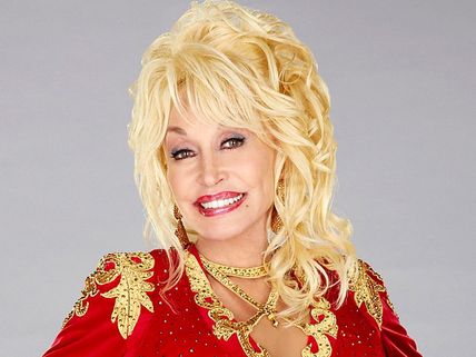 Dolly Parton And Family Survived Death By Miracle