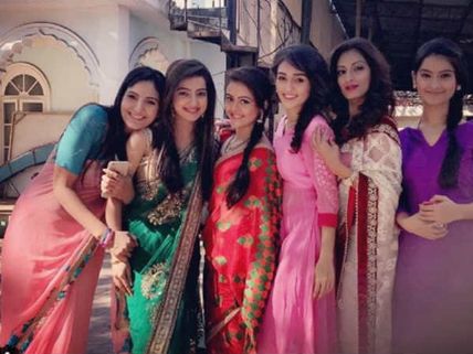 Must Watch! Saath Nibhana Saathiya Actors Take Up Manneiquin Challenge
