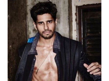 Sidharth Malhotra Named Brand Ambassador For PM Modi's 'Skill India Campaign'!