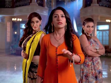 Ishqbaaz SPOILER: Shivaay & Anika Join Hands To Expose Tia & Svetlana!