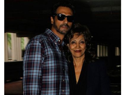 Arjun Rampal's Mother Gwen Rampal Defeats Breast Cancer!