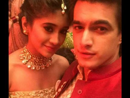 Look Who Surprised Kartik Aka Mohsin Khan On The Sets Of Yeh Rishta Kya Kehlata Hai!