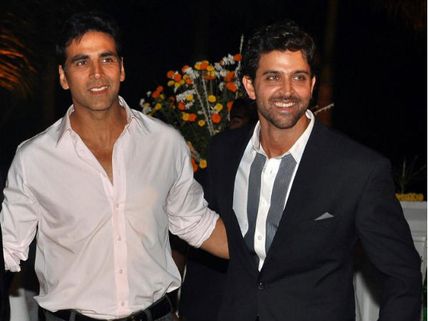 Hrithik Roshan & Akshay Kumar Team Up For Their First Film Together?