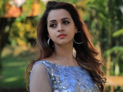 Bhavana Completes The First Schedule Of Prithviraj's Adam Joan!