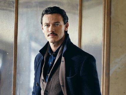 I Would Love To Work In Bollywood Says Luke Evans