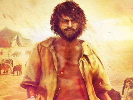 OH NO! Prithviraj-Blessy's Aadujeevitham Shelved?