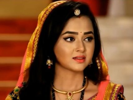 Swaragini Actress Tejaswi Prakash Wayangankar In Shashi Sumeet Productions’ Next!