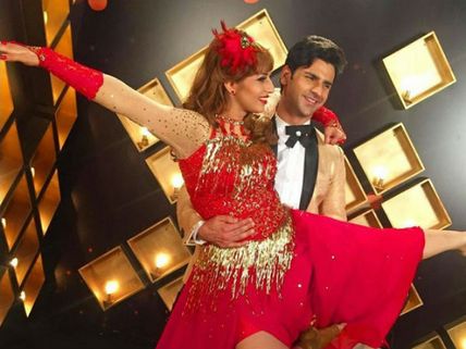 What Made Divyanka Tripathi Cry On Nach Baliye 8?