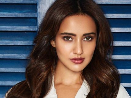 Neha Sharma Joins Dulquer Salmaan's Solo!