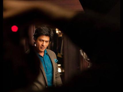 Shahrukh Khan To Aanand L Rai: You Have The Most Beautiful Daughter And Wife