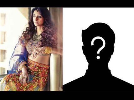 SCANDALOUS! Tabu BLAMES This B-Town Actor For Her Single Status; The Reason Will SHOCK You