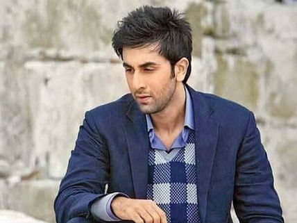 STILL IN SEARCH OF LOVE! Ranbir Kapoor Won't Get Married To The Girl Of His Parents' Choice