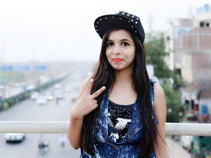 Dhinchak Pooja Confirms Being Approached For Bigg Boss; To Perform In Hauz Khas!