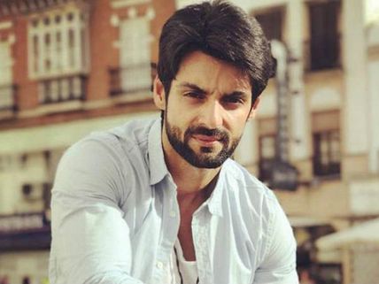 Karan Wahi Trolled For Lashing Out At Pehredaar Piya Ki’s Content & Calling It Stupid!
