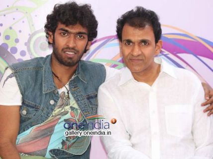 Vinay Rajkumar To Act In  Achchari; Will Get To Romance 4 Heroines!