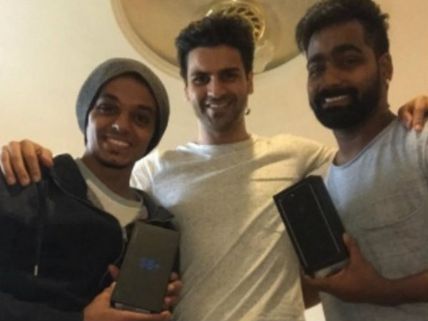 Do You Know What Divyanka Tripathi & Vivek Dahiya Gifted To Their Nach Baliye 8 Team?