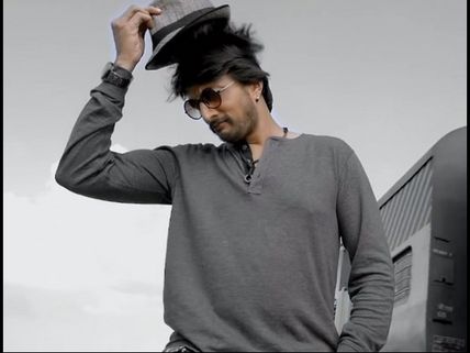 WHOA! Sudeep Sets A New Record; His Followers Reach 1 Million On Twitter!