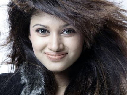 Attention Oviya Fans! Here Are Some Interesting Updates On Her Upcoming Projects