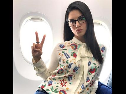 Sunny Leone Economics 101, Want To Save Money? Learn It The Sunny Leone Way!